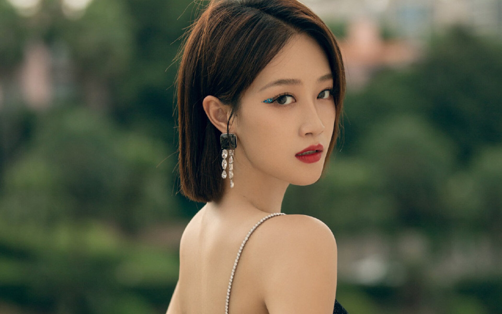 英超球队赛季中期体能衰减趋势与恢复方案探讨,英超休赛期多长时间