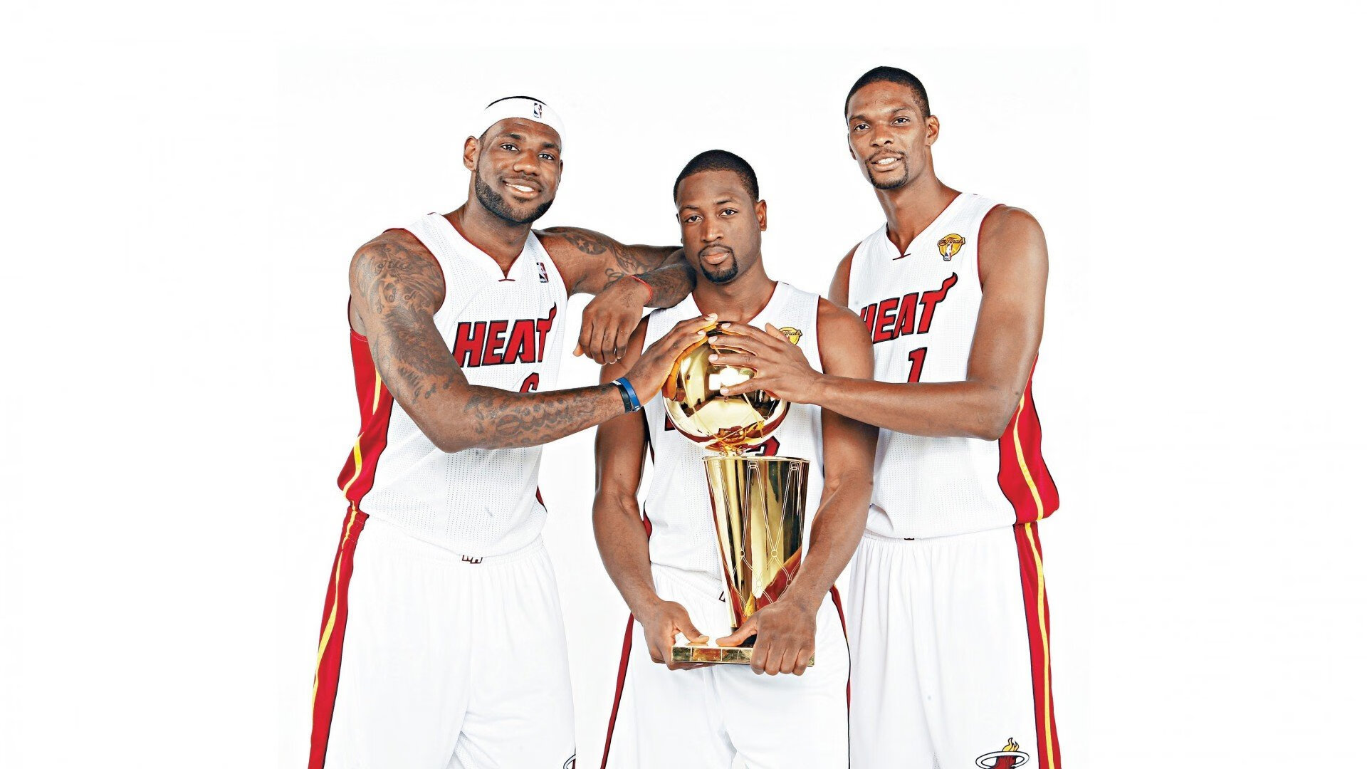 九游中国官网-FIFPRO年度最佳11人：登贝莱、姆巴佩、亚马尔、佩德里、贝林在列，fifa年度最佳球员颁奖典礼